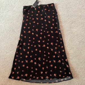 MIDI skirt